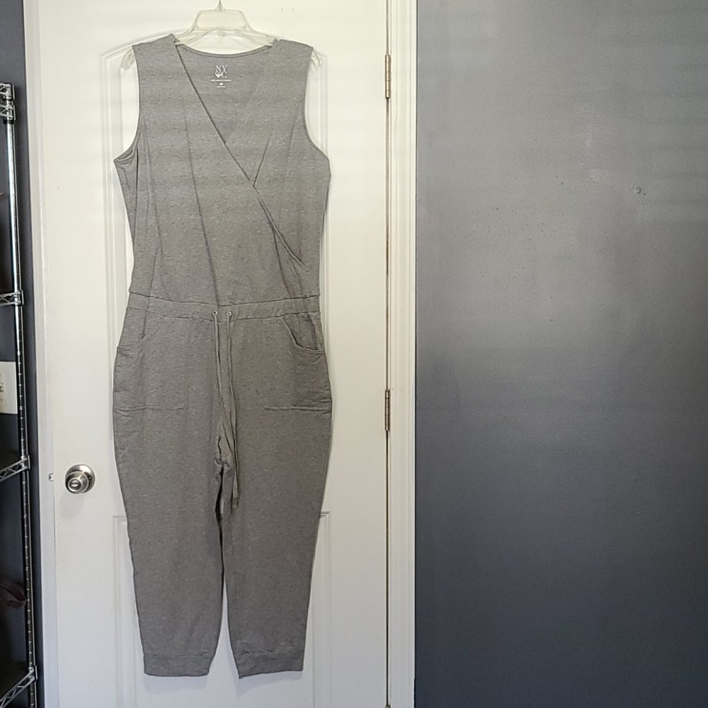Casual Jumpsuit (Size XL)